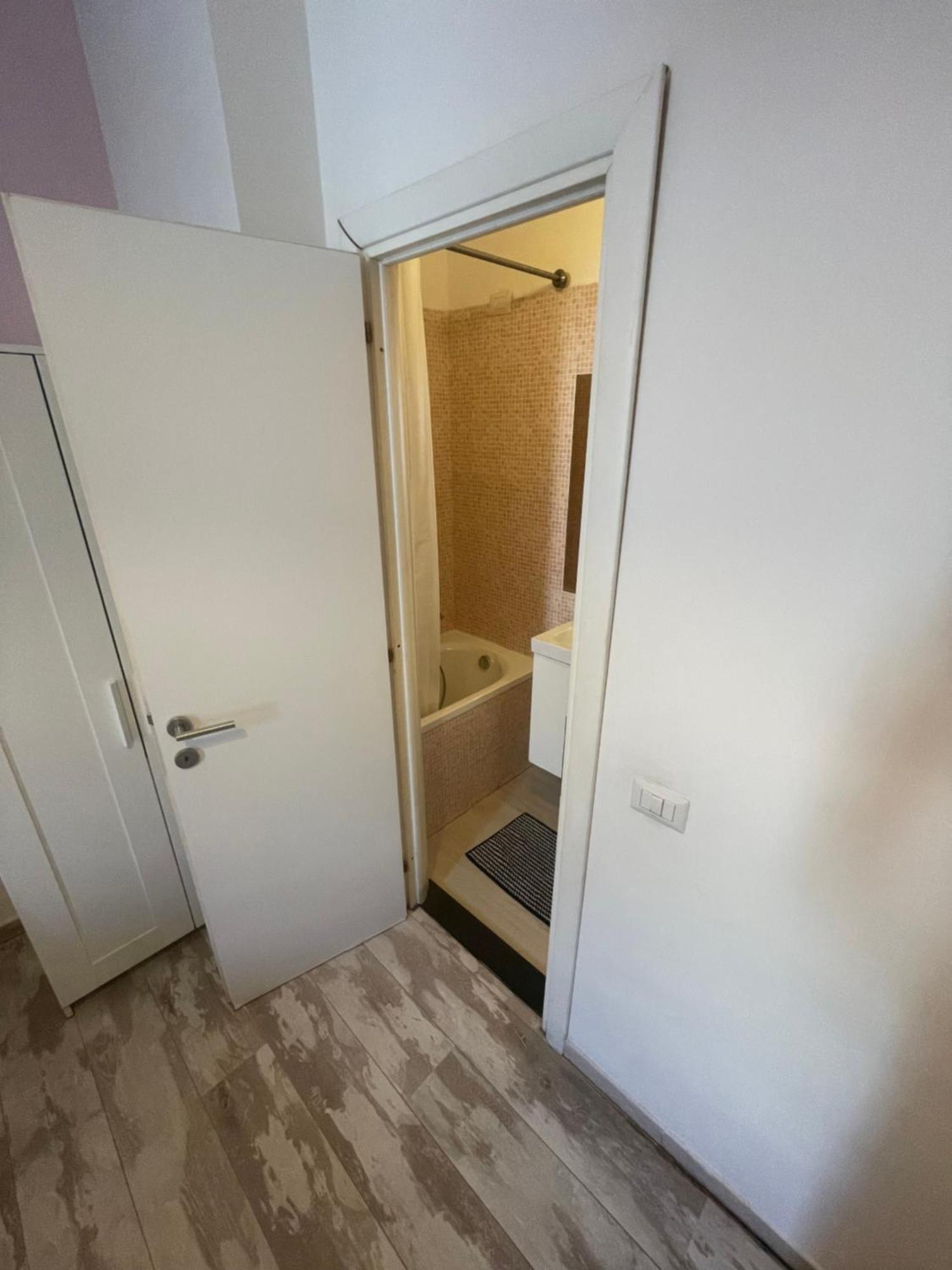 Moshi Moshi Bed & Breakfast Rome Bagian luar foto