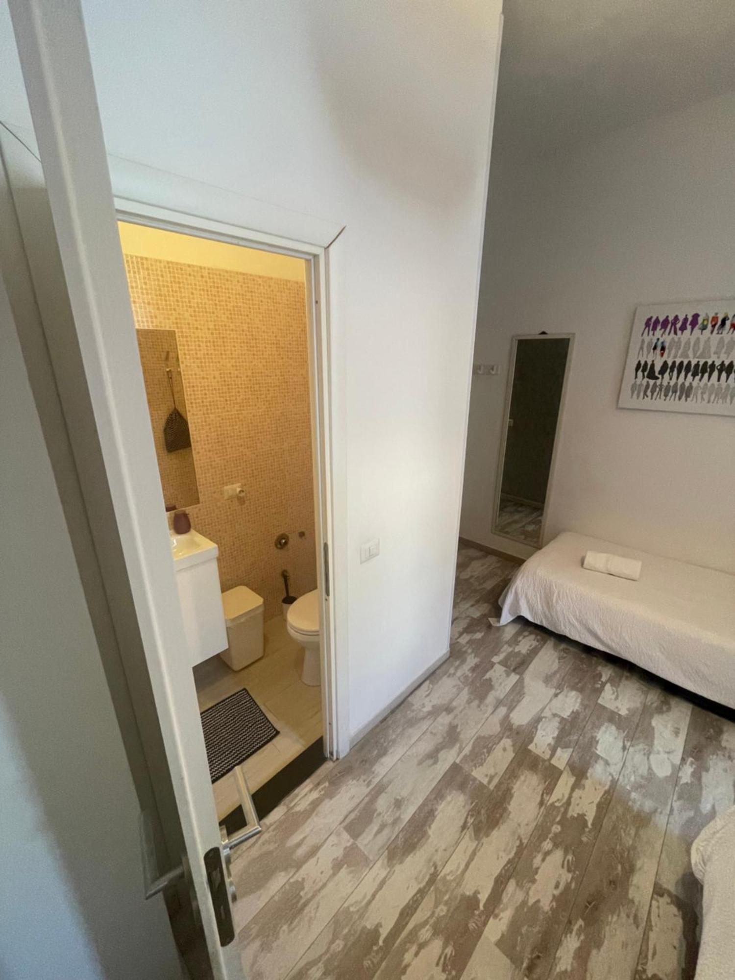 Moshi Moshi Bed & Breakfast Rome Bagian luar foto